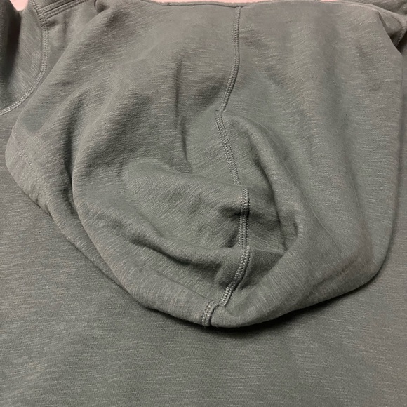 Eddie Bauer Women’s Sage Green Buttoned Hoodie Size XL - Picture 9 of 11